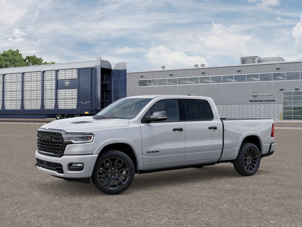 2026 RAM 1500 Limited Crew Cab 4WD