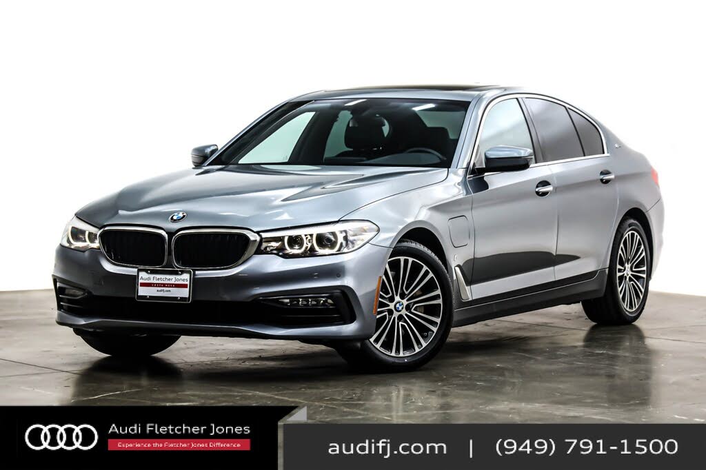 2018 BMW 5 Series 530e iPerformance Sedan RWD