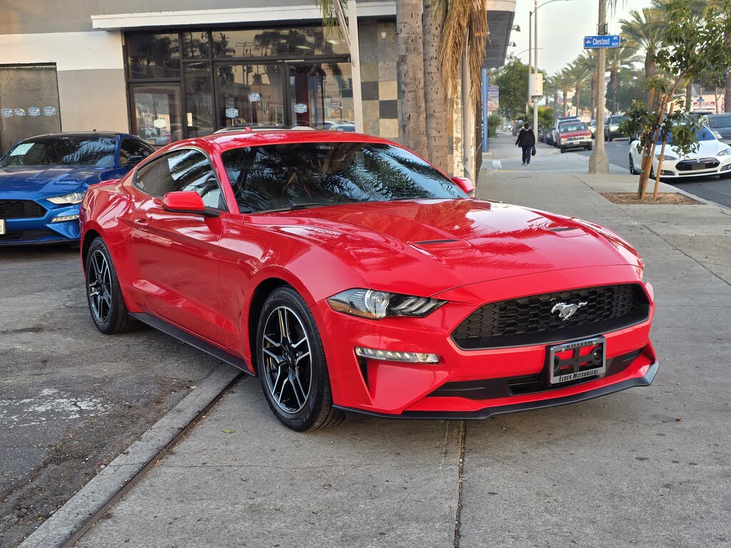 2021 Ford Mustang EcoBoost Premium Coupe RWD