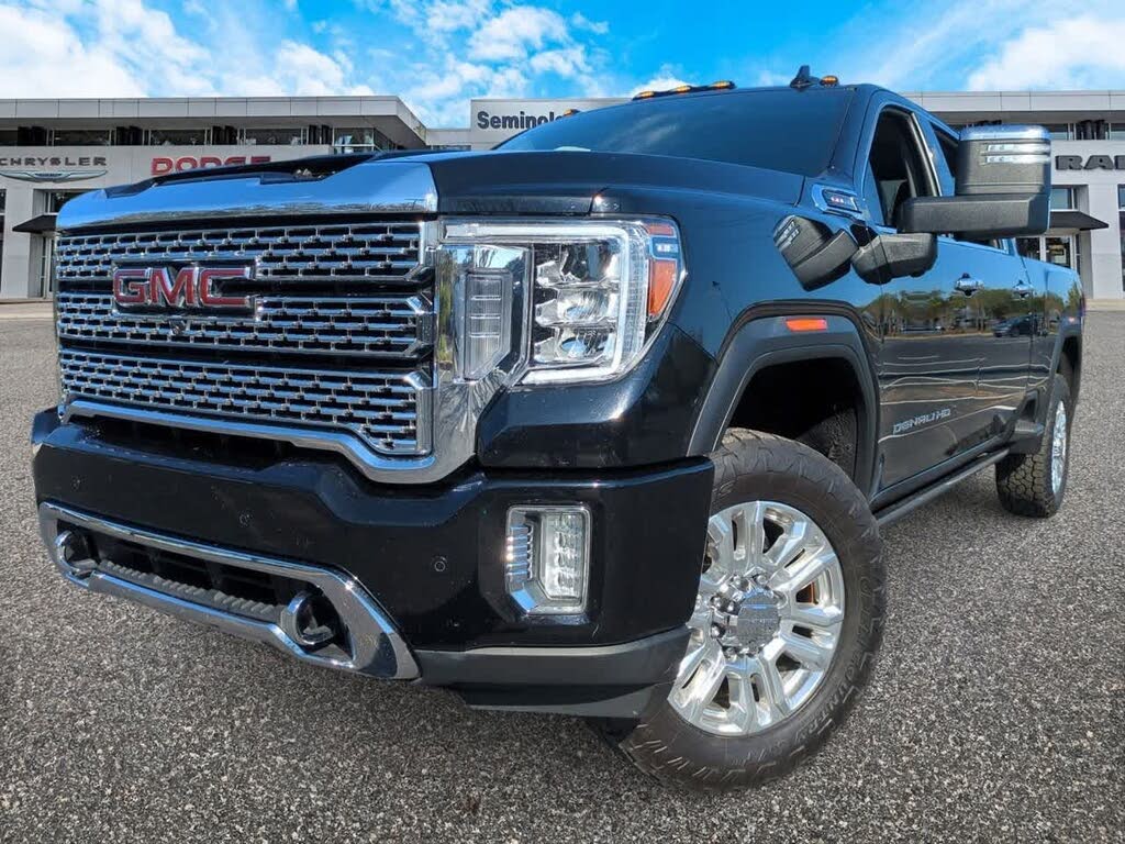 2022 GMC Sierra 2500HD Denali Crew Cab 4WD