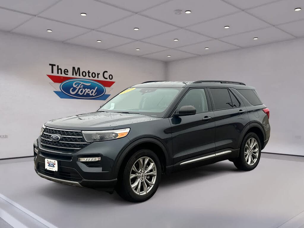 2023 Ford Explorer XLT AWD
