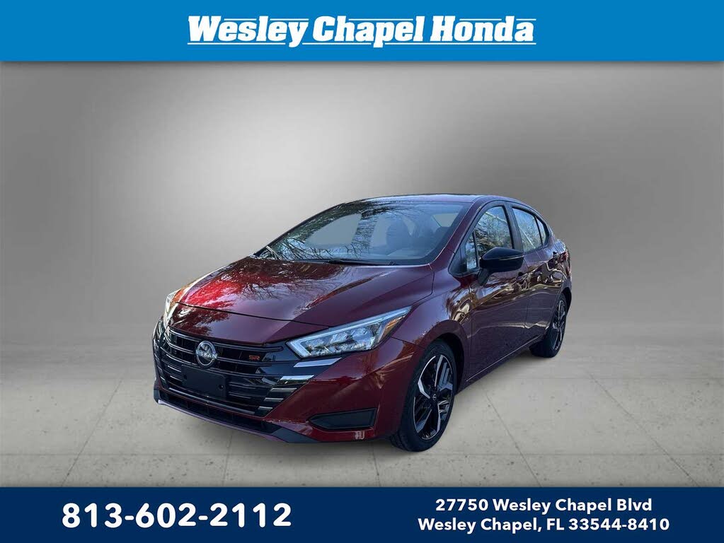 2025 Nissan Versa SR FWD