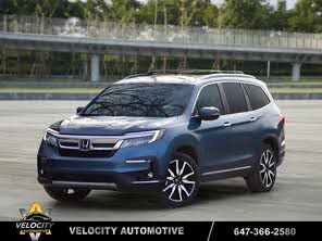 Honda Pilot Touring AWD with Rear Captain's Chairs