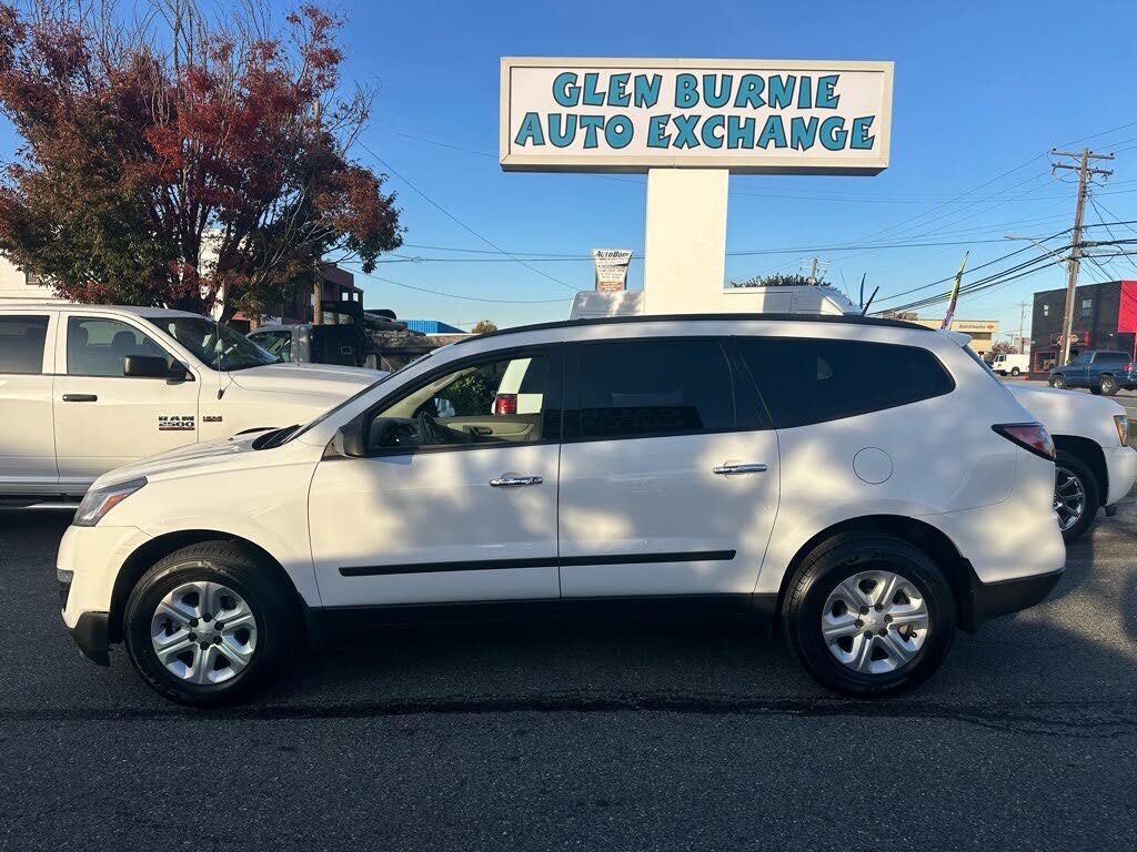 2017 Chevrolet Traverse LS AWD