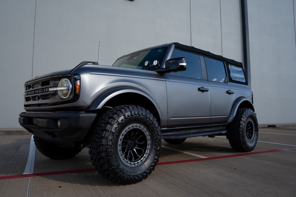 2021 Ford Bronco Outer Banks 4-Door 4WD