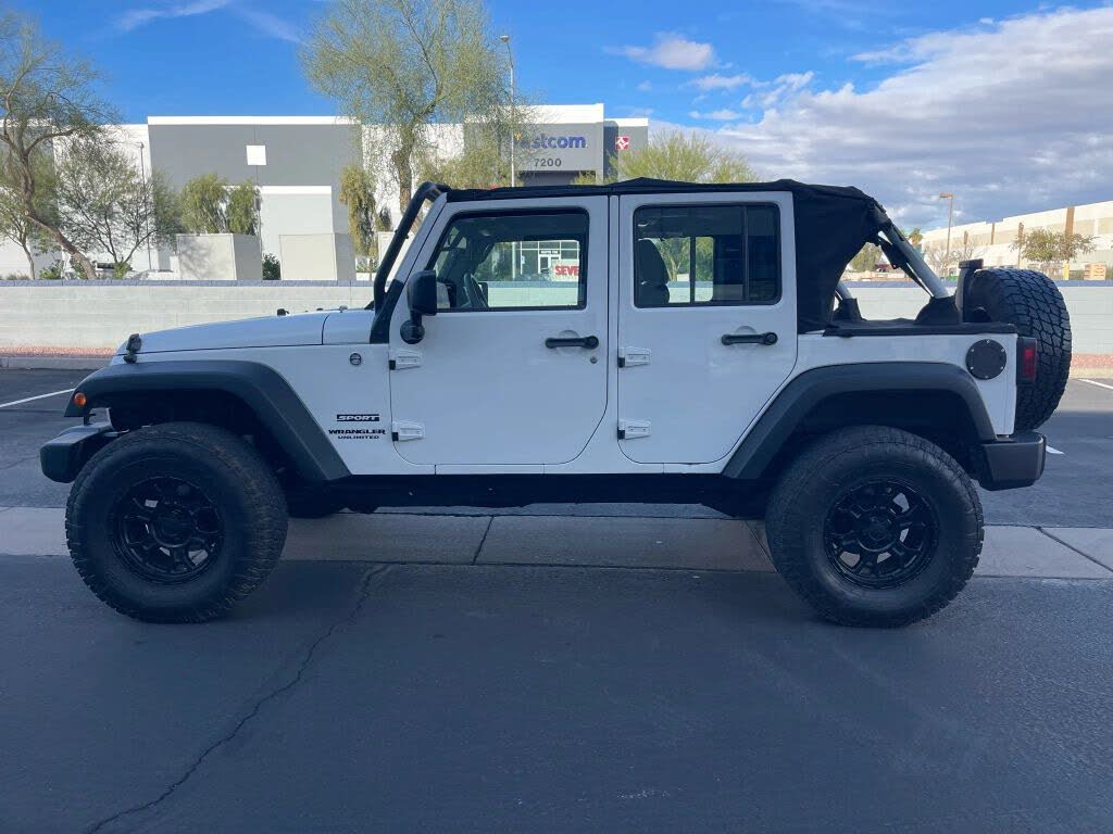 2015 Jeep Wrangler Unlimited Sport 4WD