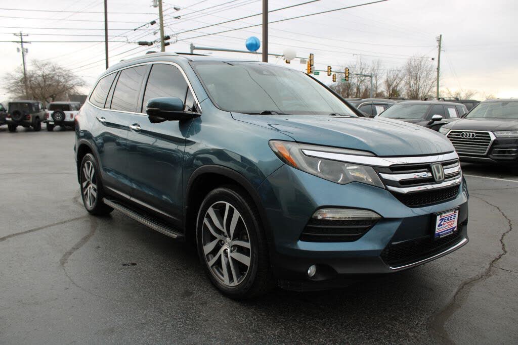 2017 Honda Pilot Touring AWD