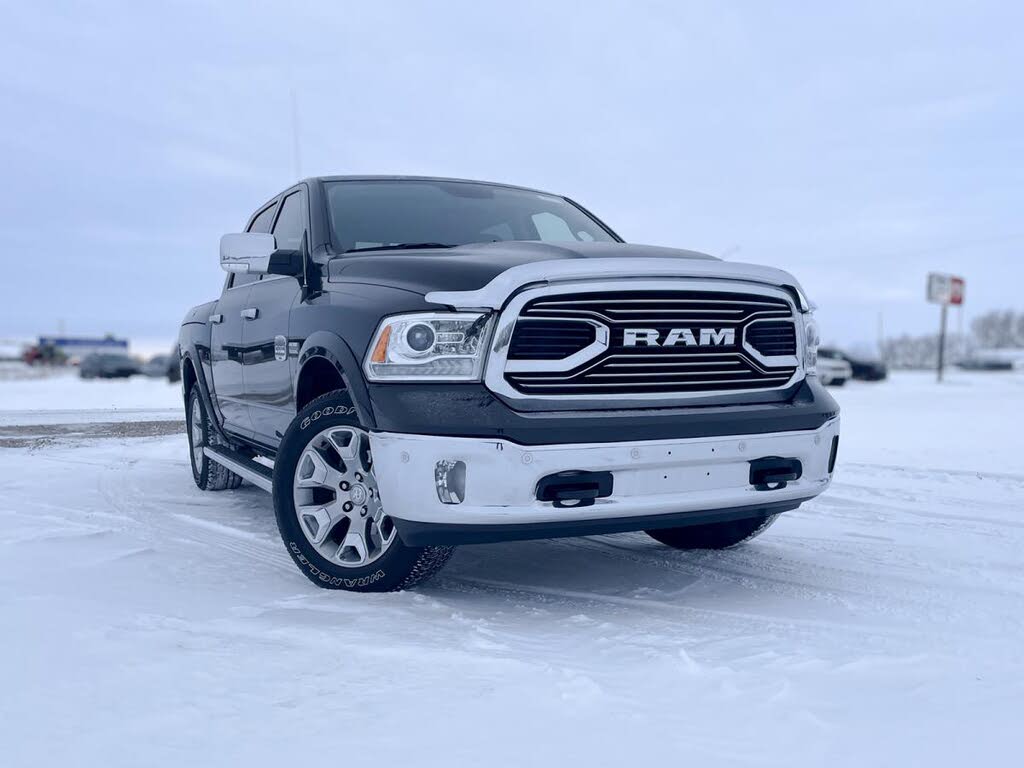 2017 RAM 1500 Laramie Longhorn Crew Cab 4WD