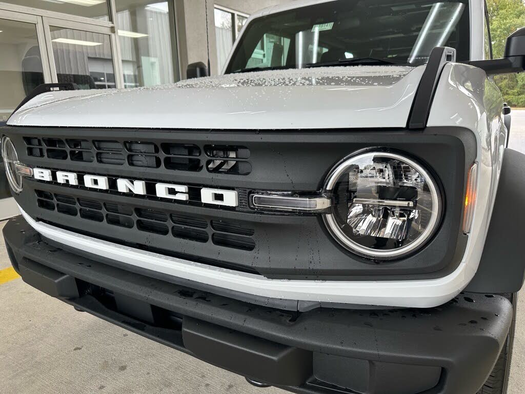 2025 Ford Bronco 4-Door 4WD