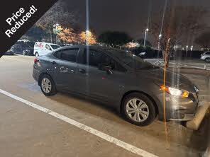 Nissan Versa S FWD