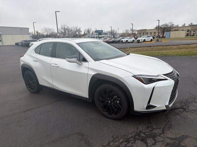 2025 Lexus UX Hybrid 300h AWD