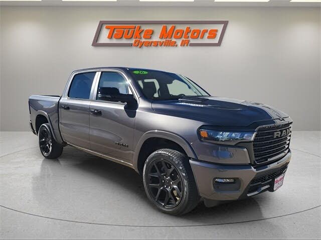 2026 RAM 1500 Laramie Crew Cab 4WD