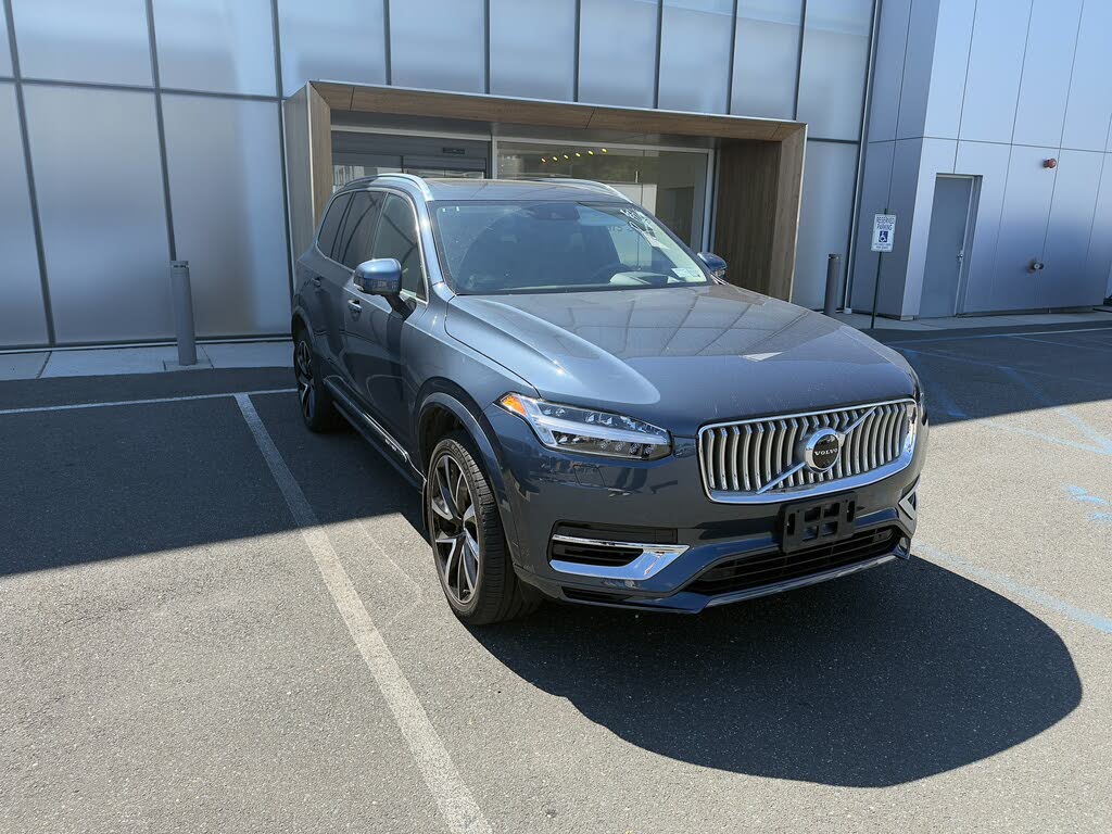 2022 Volvo XC90 Recharge Inscription Expression Extended Range 6-Passenger eAWD