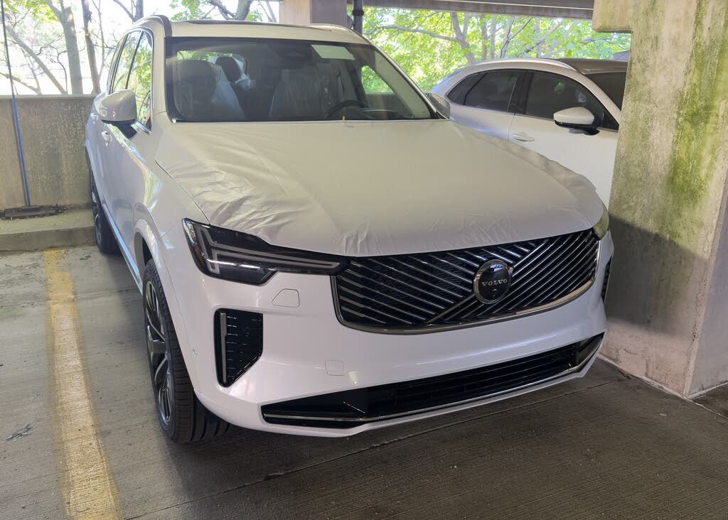 2026 Volvo XC90 B6 Ultra 7-Passenger AWD