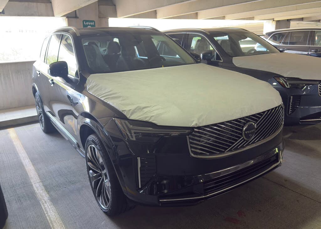 2026 Volvo XC90 B6 Plus 7-Passenger AWD