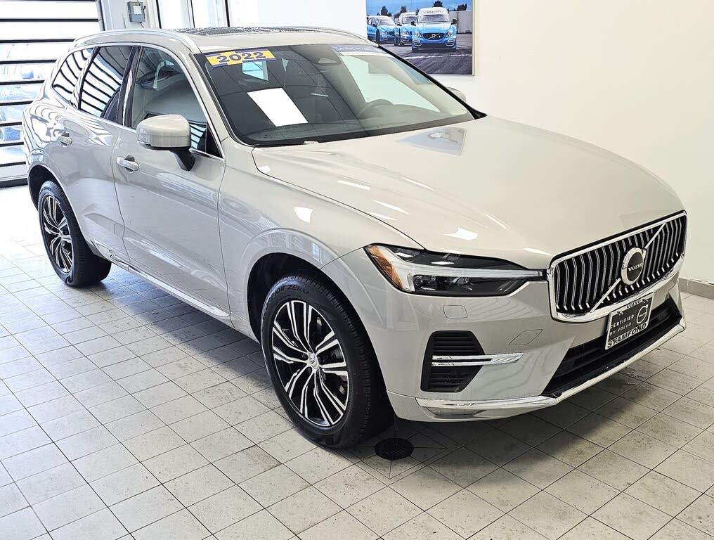 2022 Volvo XC60 B6 Inscription AWD