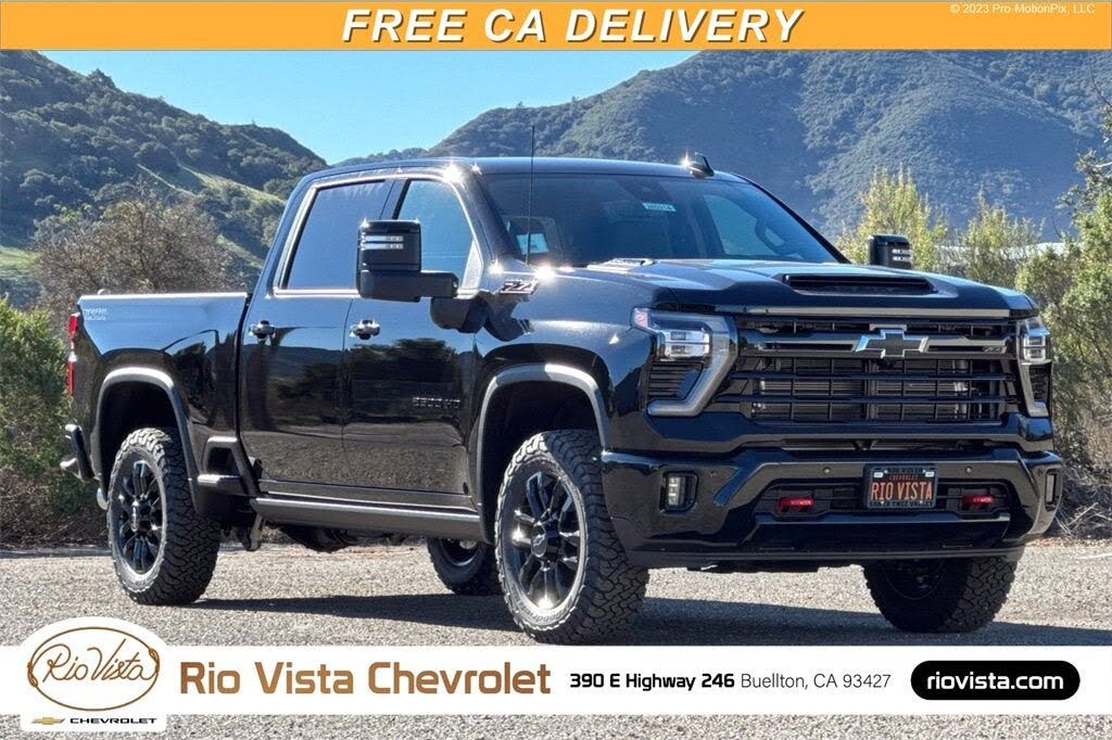 2026 Chevrolet Silverado 2500HD LTZ Crew Cab 4WD