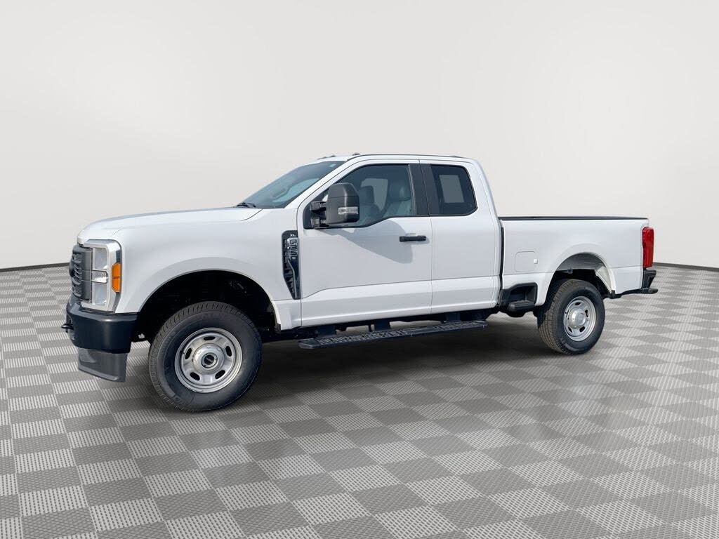 2023 Ford F-350 Super Duty XL SuperCab 4WD