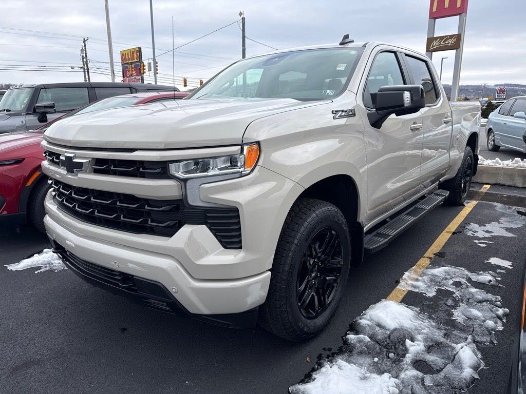 2026 Chevrolet Silverado 1500 RST Crew Cab 4WD