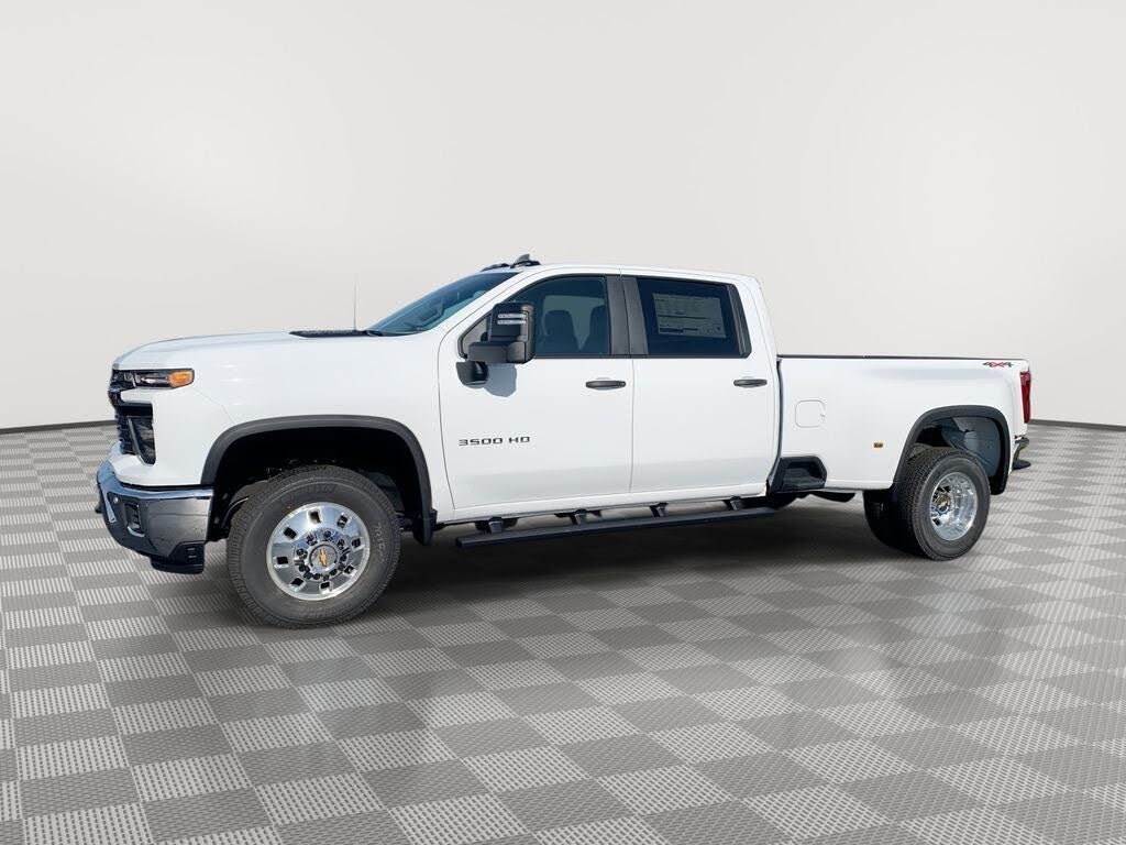 2026 Chevrolet Silverado 3500HD Work Truck Crew Cab 4WD