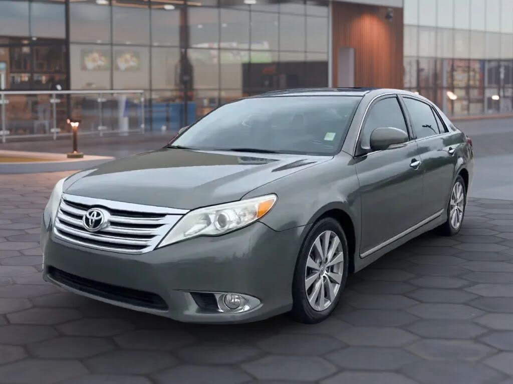 2011 Toyota Avalon XLS