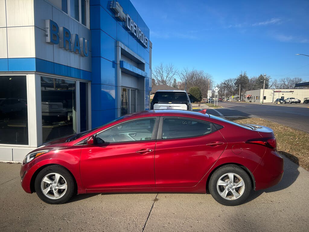 2015 Hyundai Elantra SE FWD