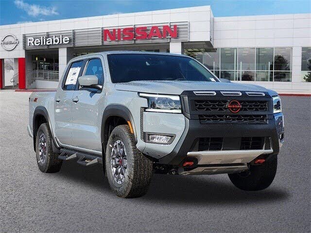 2026 Nissan Frontier PRO-4X Crew Cab 4WD