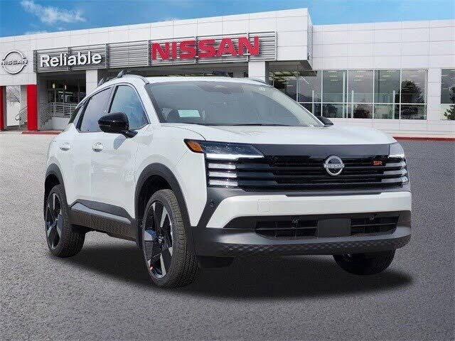 2026 Nissan Kicks SR FWD