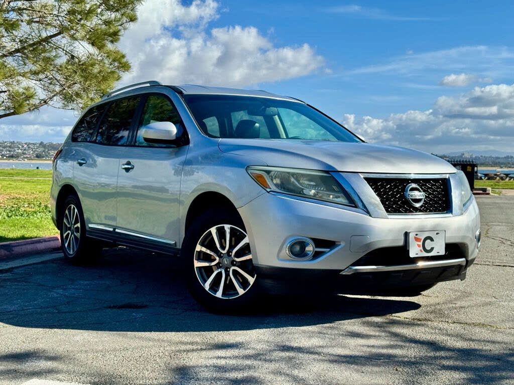 2013 Nissan Pathfinder SL 4WD