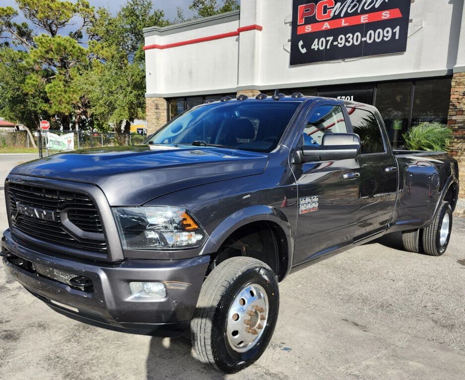 2018 RAM 3500 Big Horn Crew Cab LB DRW 4WD