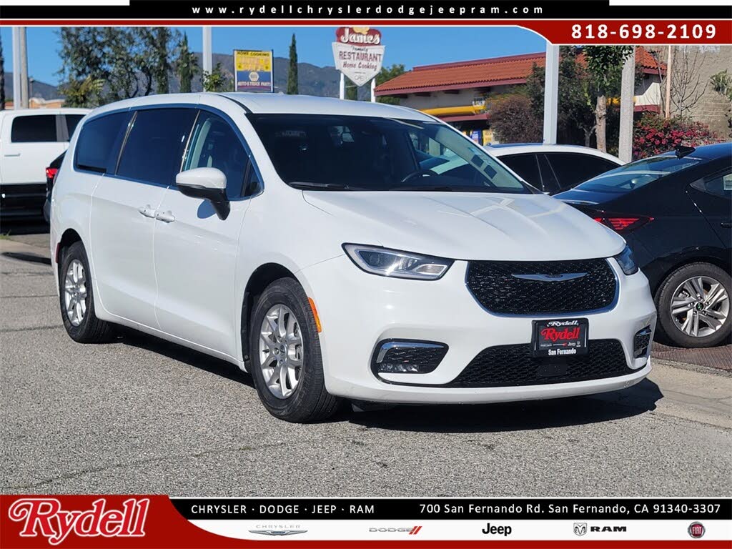 2023 Chrysler Pacifica Touring L FWD