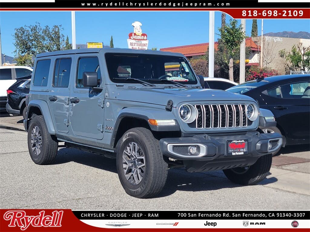 2024 Jeep Wrangler Sahara 4-Door 4WD