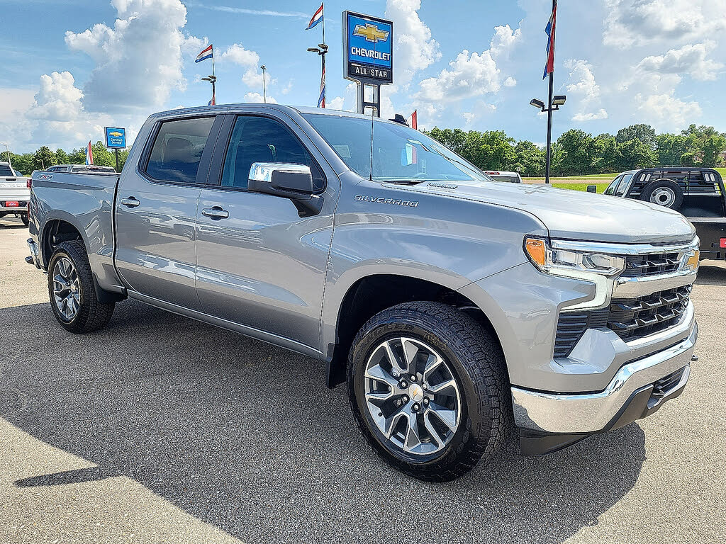 2025 Chevrolet Silverado 1500 LT Crew Cab 4WD
