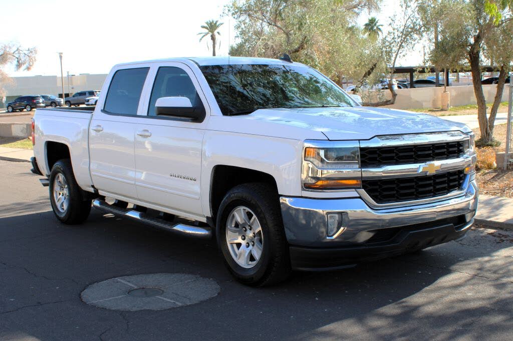 2018 Chevrolet Silverado 1500 LT Crew Cab RWD