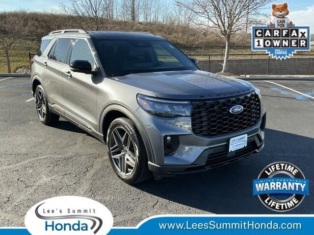 2025 Ford Explorer ST-Line AWD