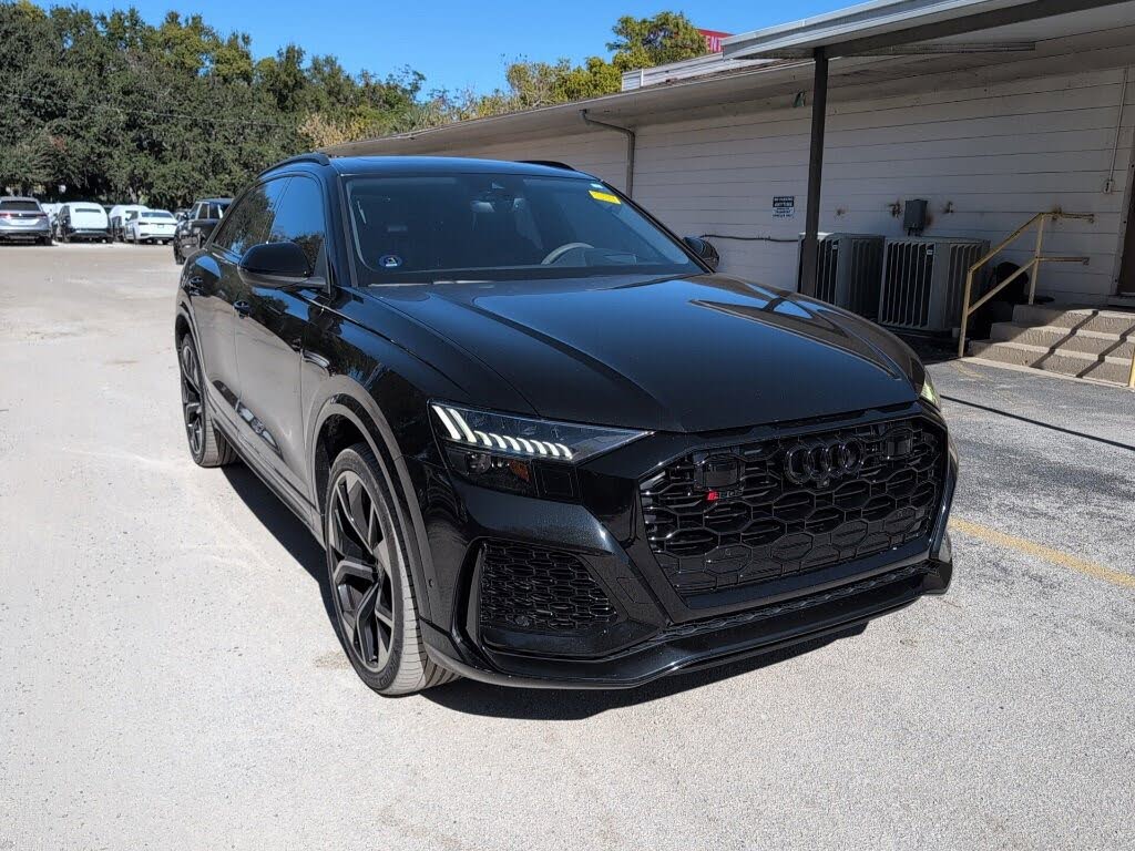 2022 Audi RS Q8 4.0T quattro AWD