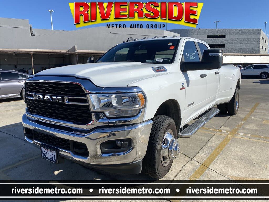 2023 RAM 3500 Big Horn Crew Cab LB DRW 4WD