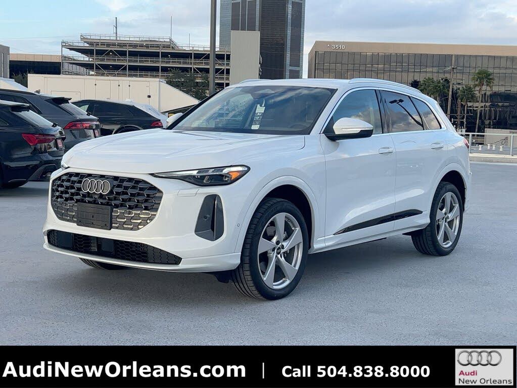 2025 Audi Q5 quattro Premium Plus 40 TFSI