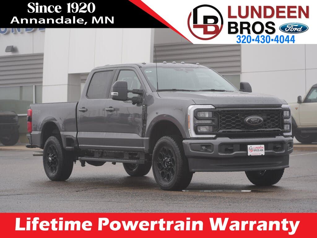 2026 Ford F-250 Super Duty XLT Crew Cab 4WD