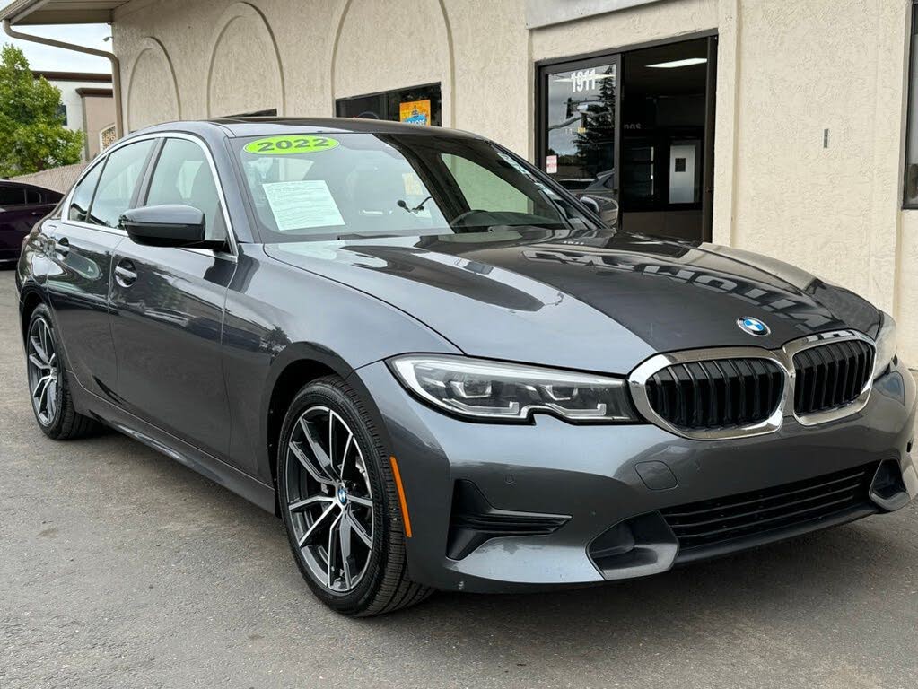 2022 BMW 3 Series 330i RWD
