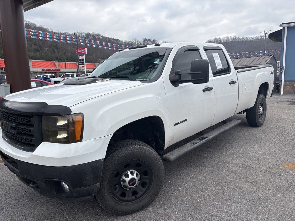 2014 GMC Sierra 2500HD Work Truck Crew Cab SB 4WD