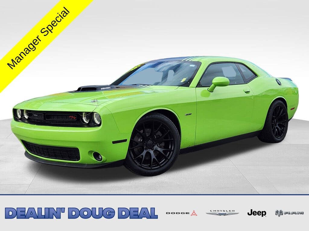 2015 Dodge Challenger R/T Plus RWD