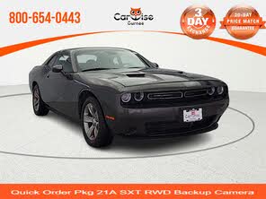 Dodge Challenger SXT RWD