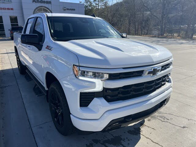 2022 Chevrolet Silverado 1500 RST Crew Cab 4WD