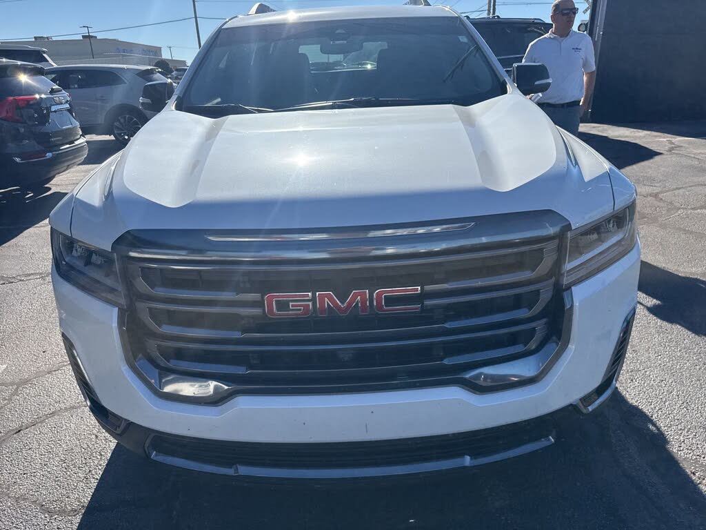 2023 GMC Acadia AT4 AWD