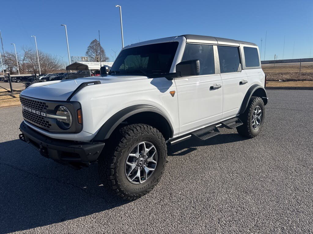 2024 Ford Bronco Badlands 4-Door 4WD