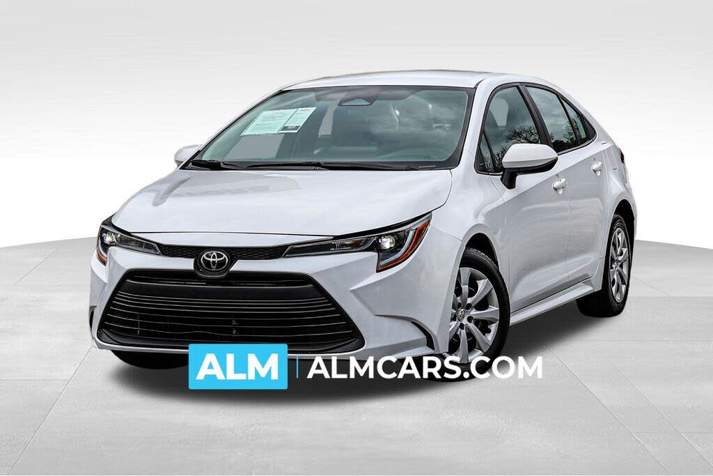 2024 Toyota Corolla LE FWD