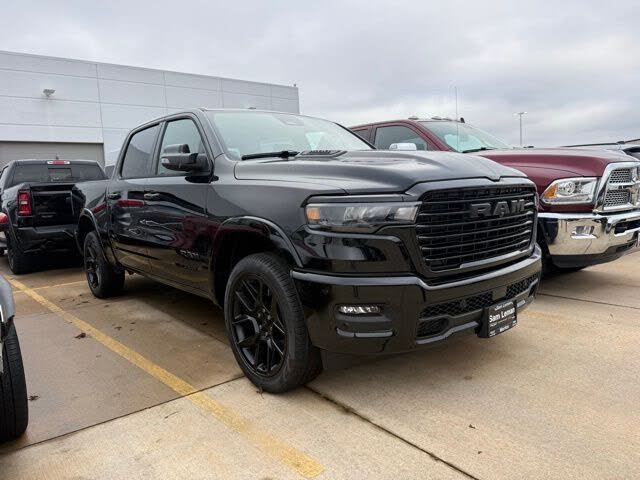 2026 RAM 1500 Laramie Crew Cab 4WD