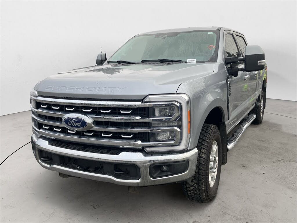 2023 Ford F-250 Super Duty Lariat Crew Cab 4WD
