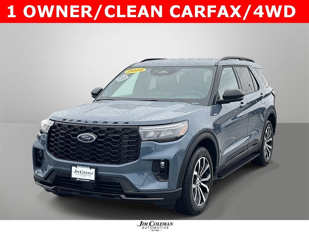 2025 Ford Explorer ST-Line AWD